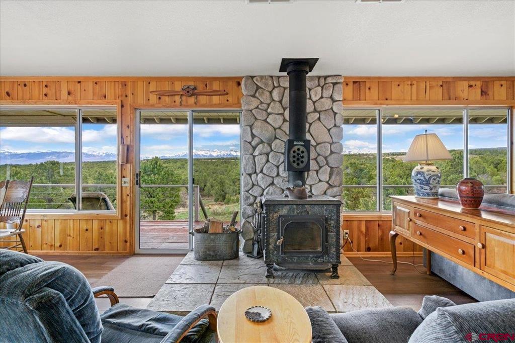 250 Sue Bob Court Property Photo 14