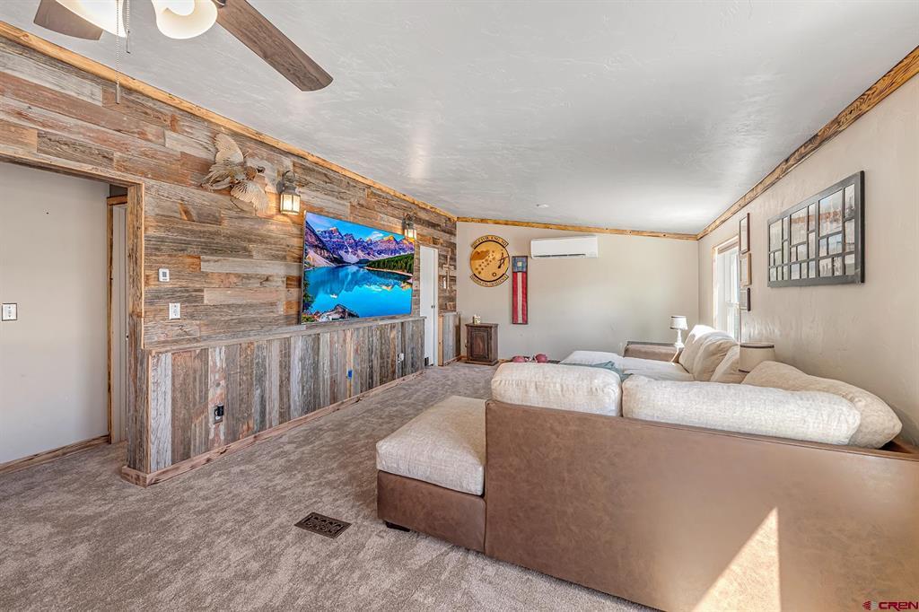 2787 2100 Road Property Photo 7
