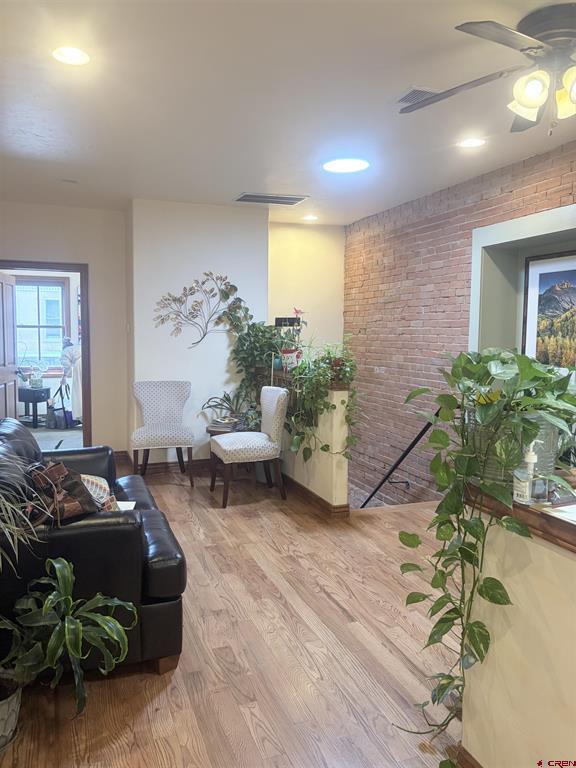528 Main Avenue Property Photo 3