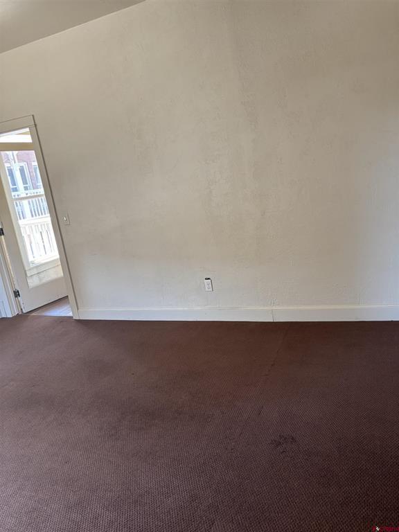 552 Main Avenue Property Photo 11