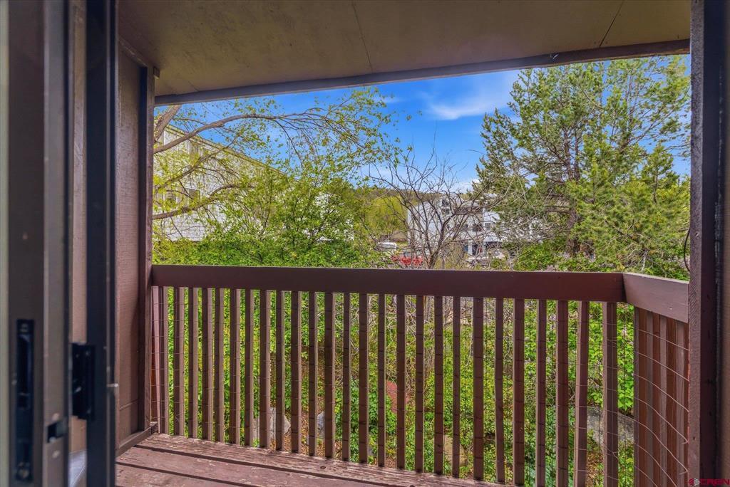2920 Holly Avenue Property Photo 1