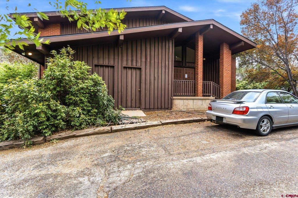 2920 Holly Avenue Property Photo 2