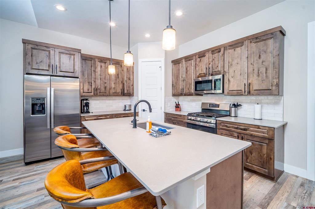76 Tacoma Drive Property Photo 4
