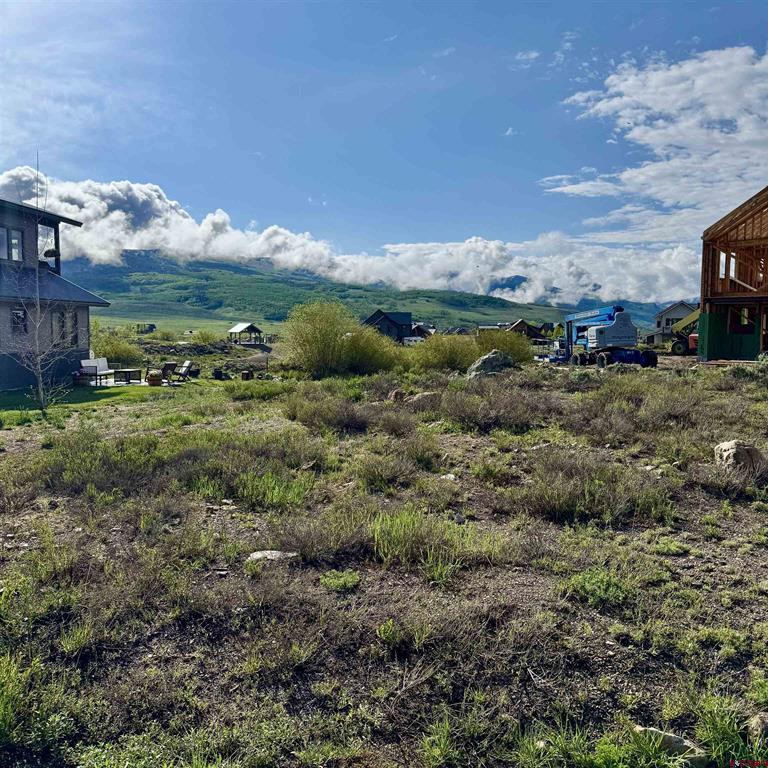 214 Elk Valley Road Property Photo 2