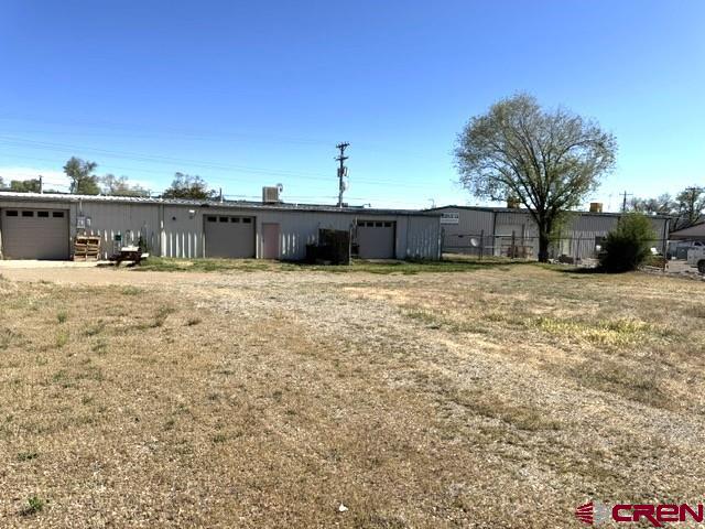 2409 E Empire St Property Photo 16