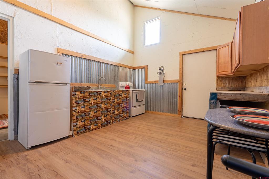 695 Ute Drive Property Photo 21