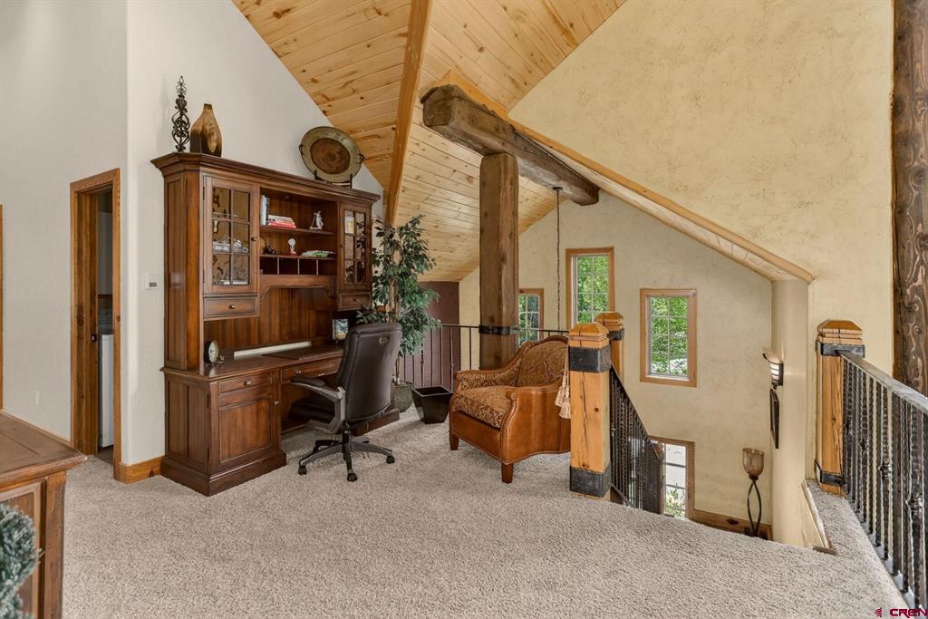 17b Garland Drive Property Photo 22