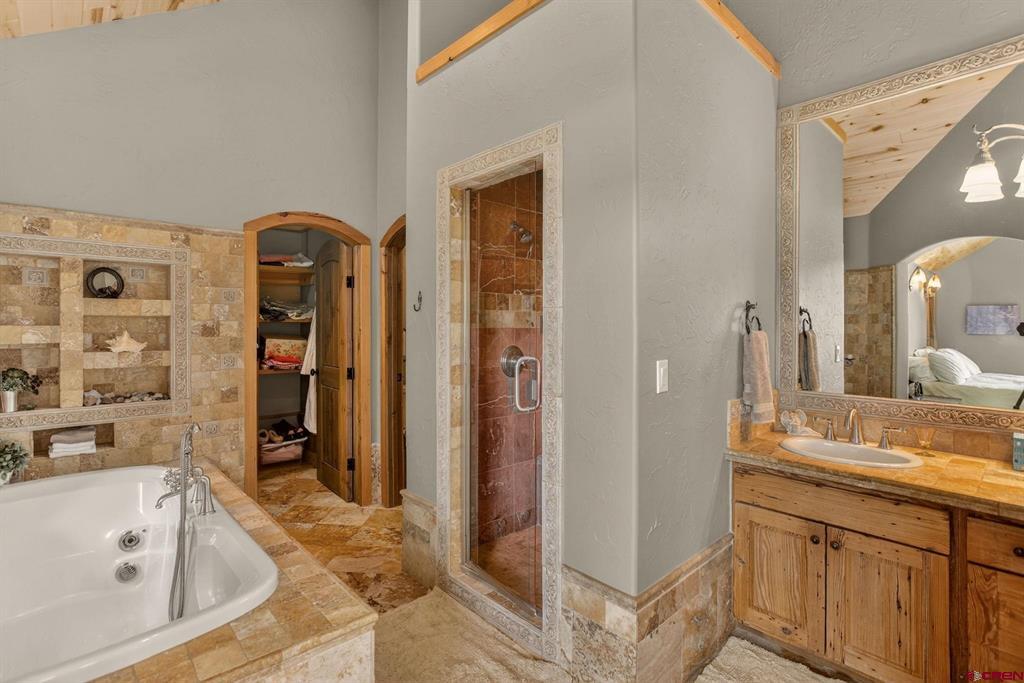 17b Garland Drive Property Photo 26