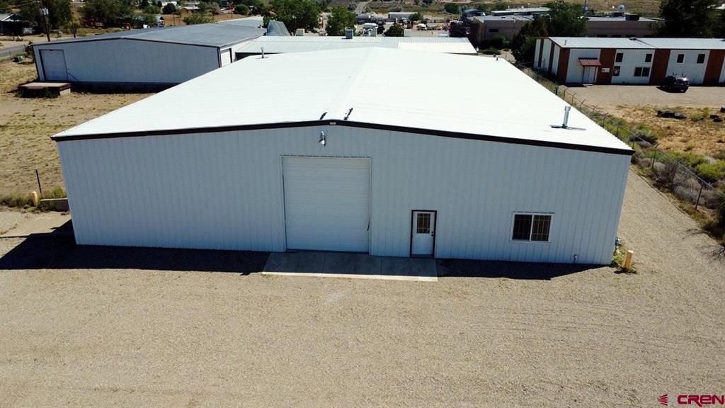 2011 Industrial Road Property Photo 2