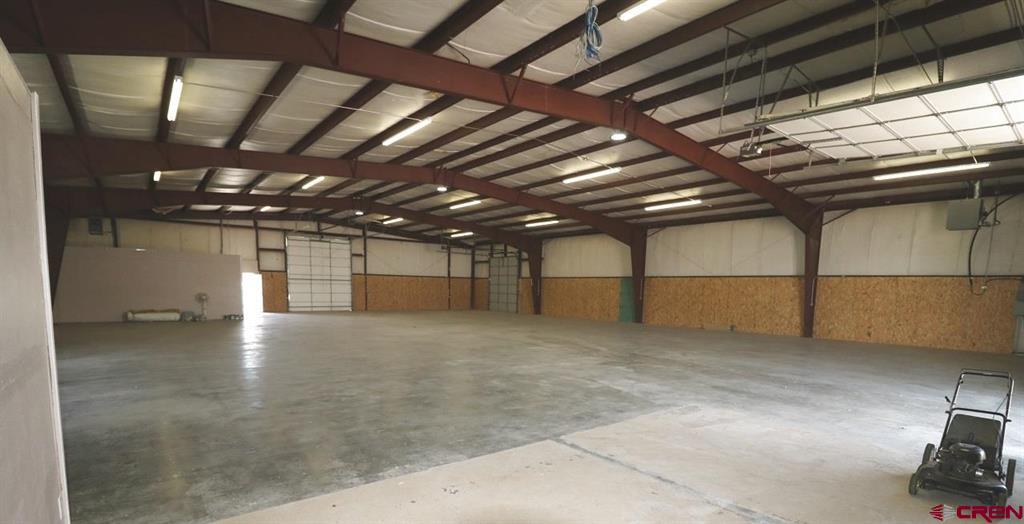 2011 Industrial Road Property Photo 7
