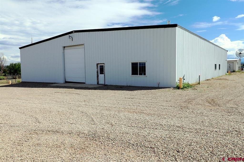2011 Industrial Road Property Photo 14