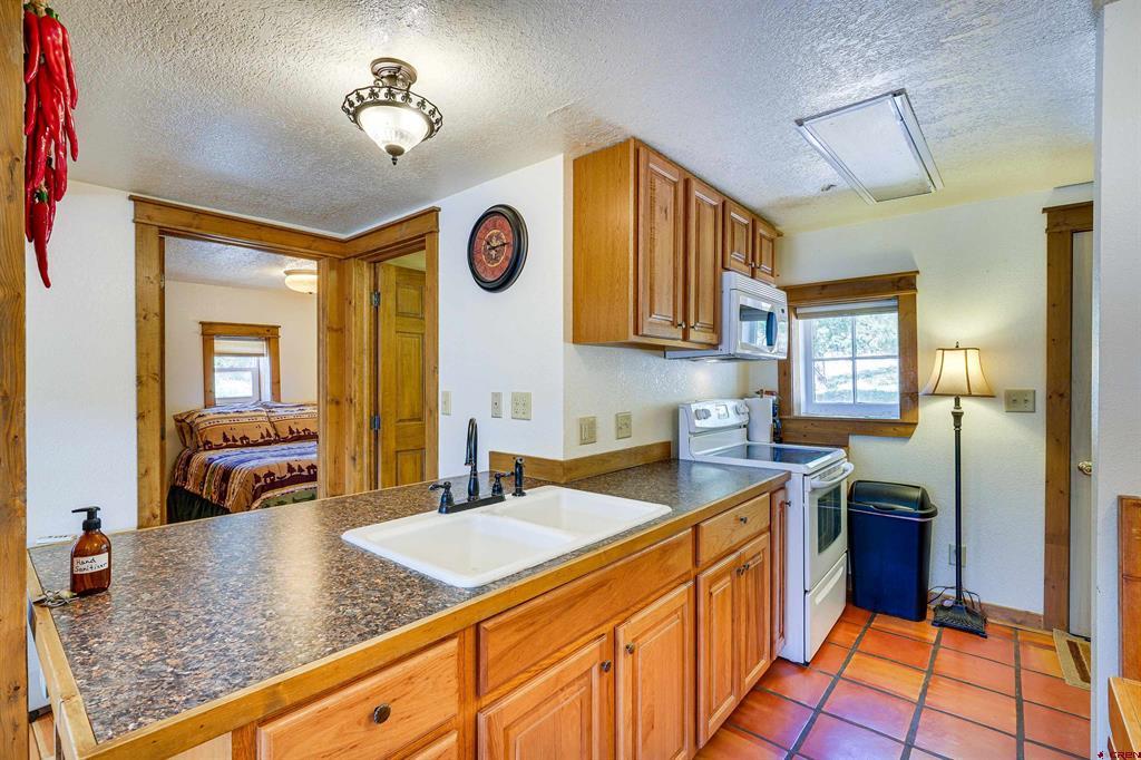 6656 Highway 12 Property Photo 13