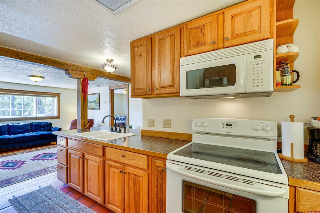 6656 Highway 12 Property Photo 14