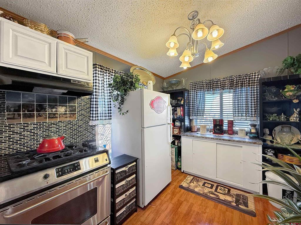 5955 Sawmill Mesa Road Property Photo 7