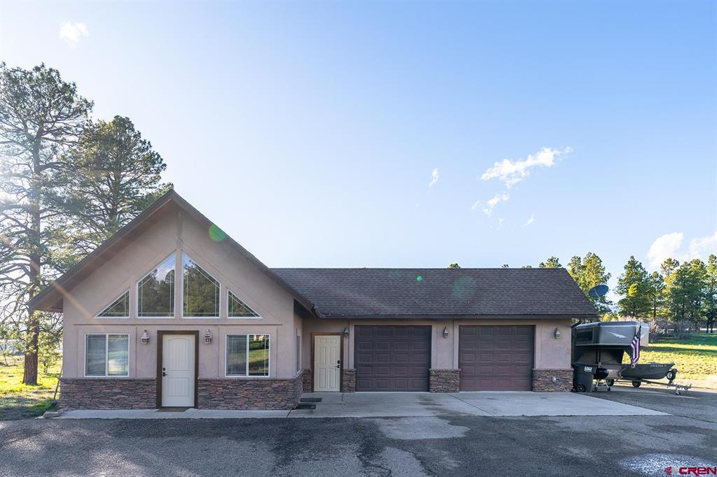 584 Oren Road Property Photo 3