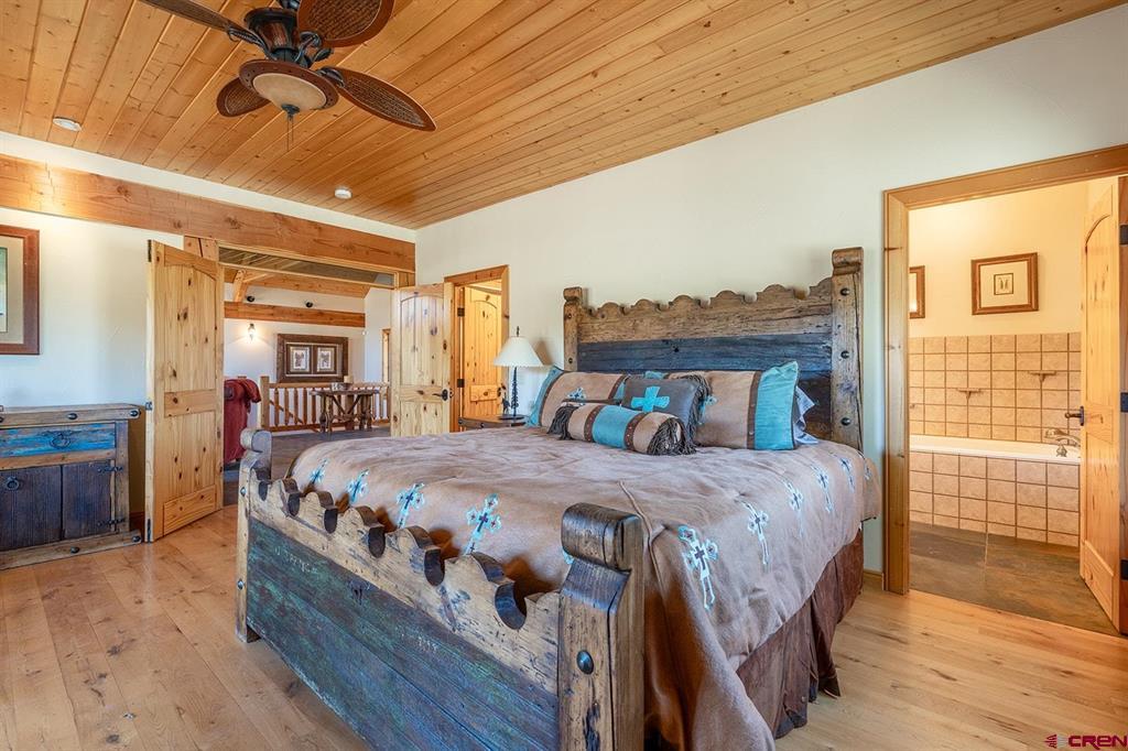 584 Oren Road Property Photo 16