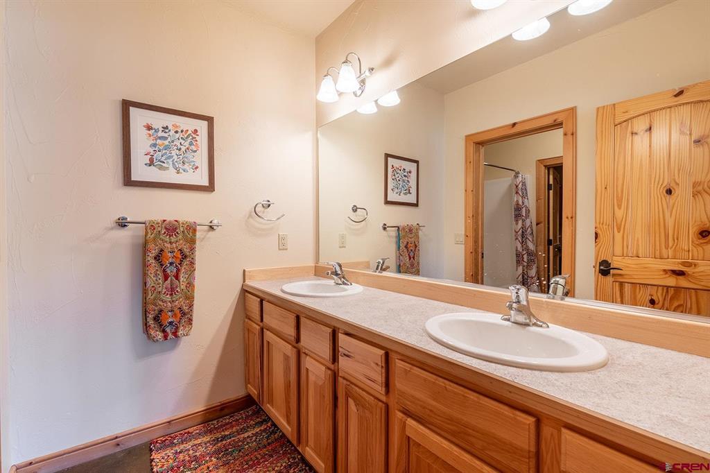 584 Oren Road Property Photo 33