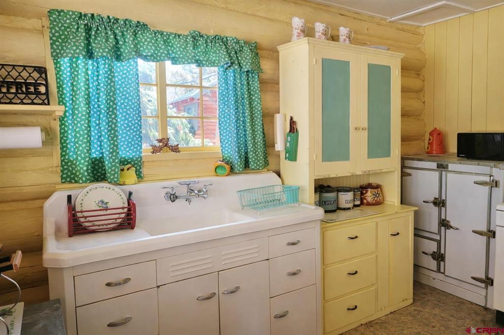 271 Master's Place Property Photo 11