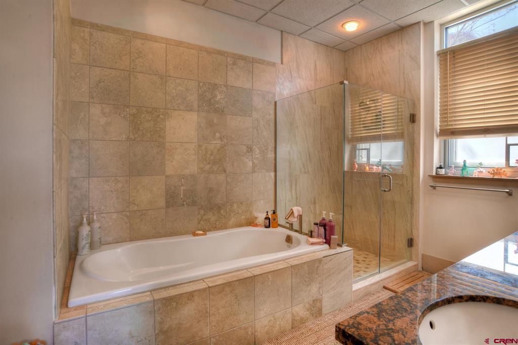 555 Rivergate Lane Property Photo 17