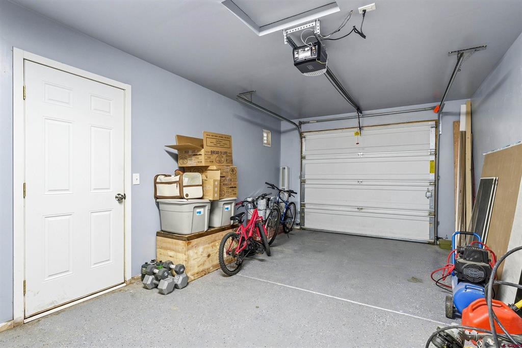 391 Summer Glen Drive Property Photo 26