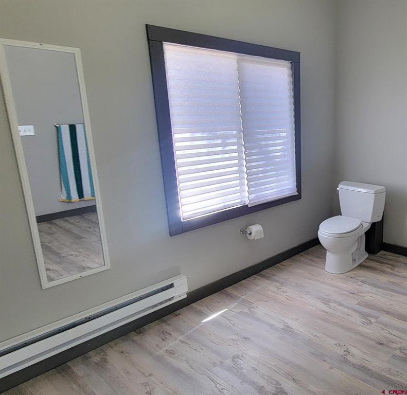 1010 Oak Street Property Photo 24
