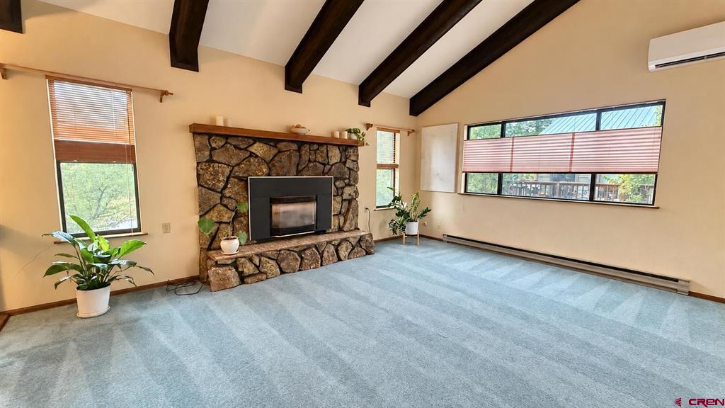 18 Oak Drive Property Photo 6
