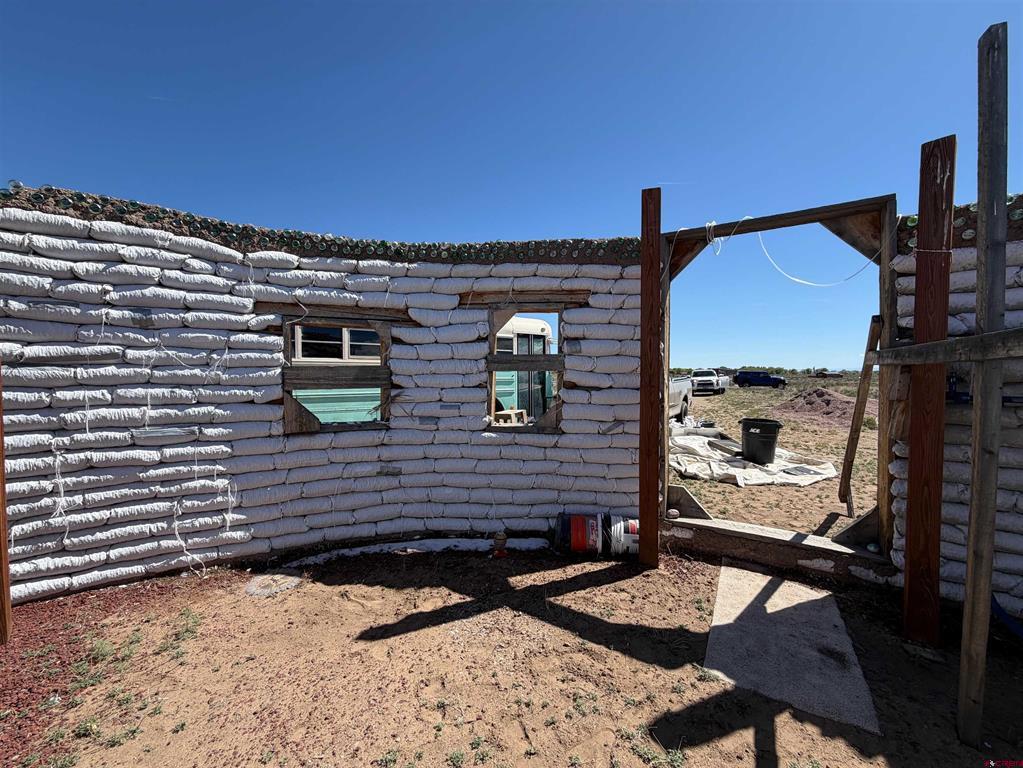 1367 N Wilderness Trail Property Photo 3