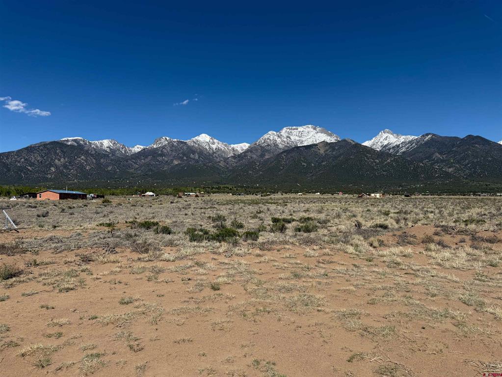 1367 N Wilderness Trail Property Photo 11