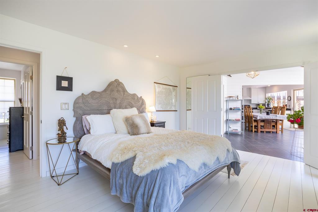 42224 Foothills Road Property Photo 18