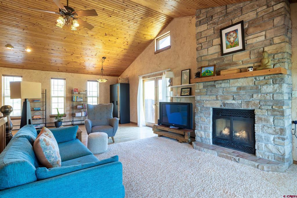42224 Foothills Road Property Photo 26