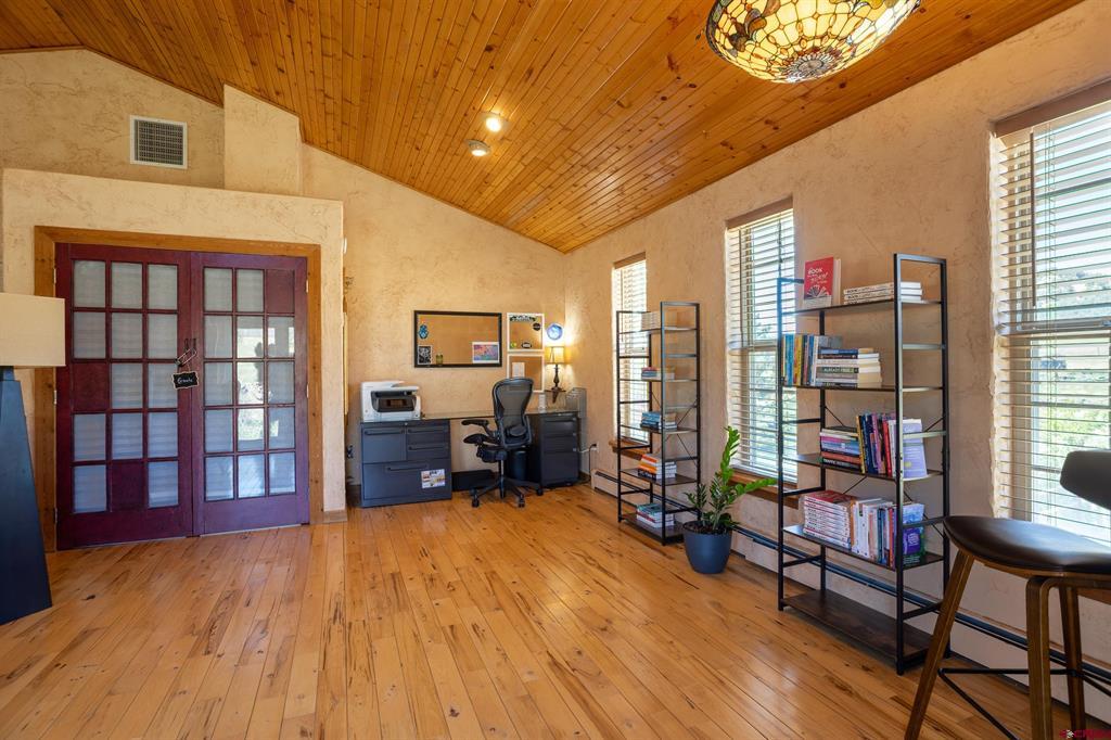 42224 Foothills Road Property Photo 28