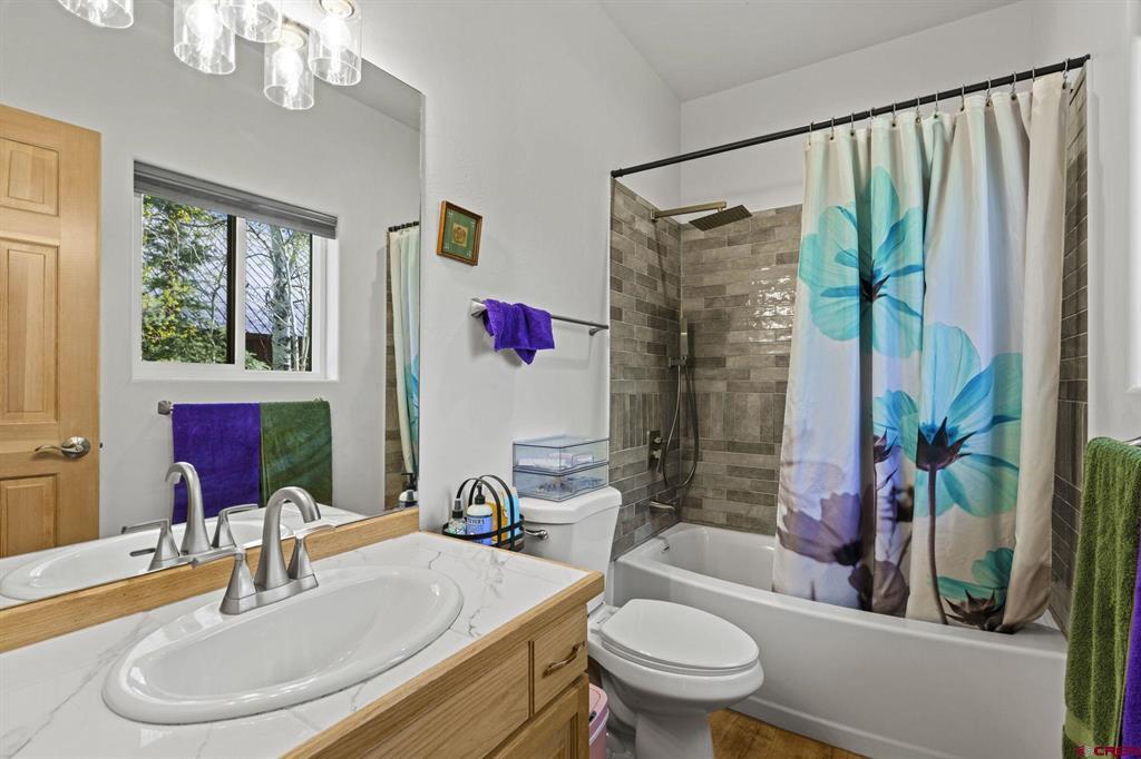 76 Saturn Drive Property Photo 18