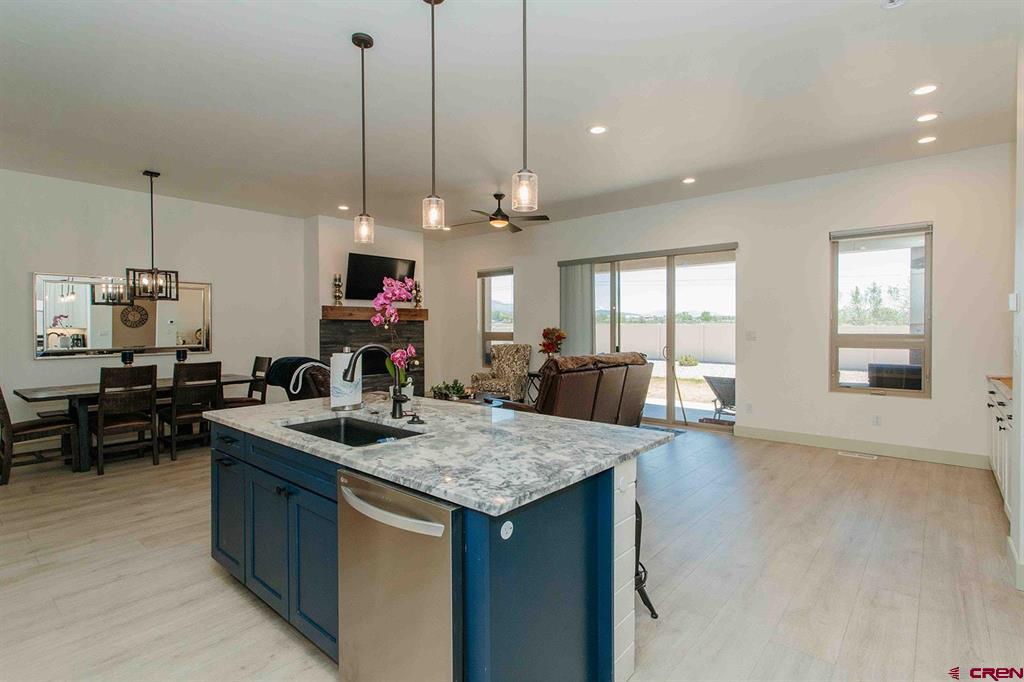 2802 Benchmark Lane Property Photo 4