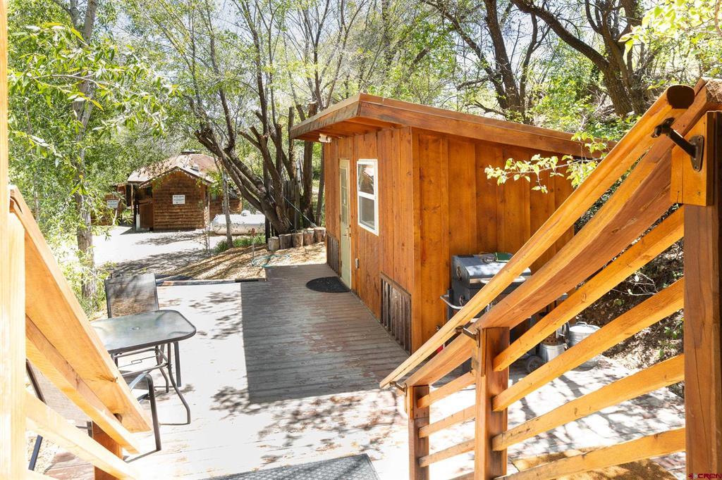 128 Colorado Avenue Property Photo 5