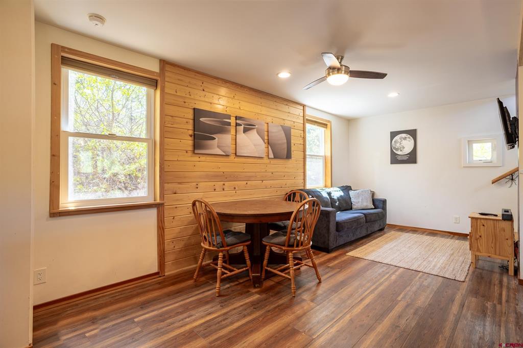 128 Colorado Avenue Property Photo 6