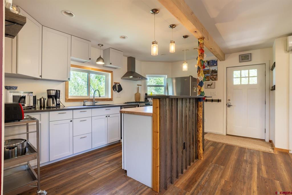 128 Colorado Avenue Property Photo 8