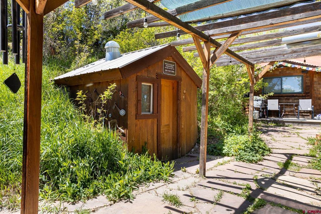 128 Colorado Avenue Property Photo 26