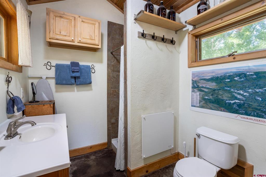 128 Colorado Avenue Property Photo 32