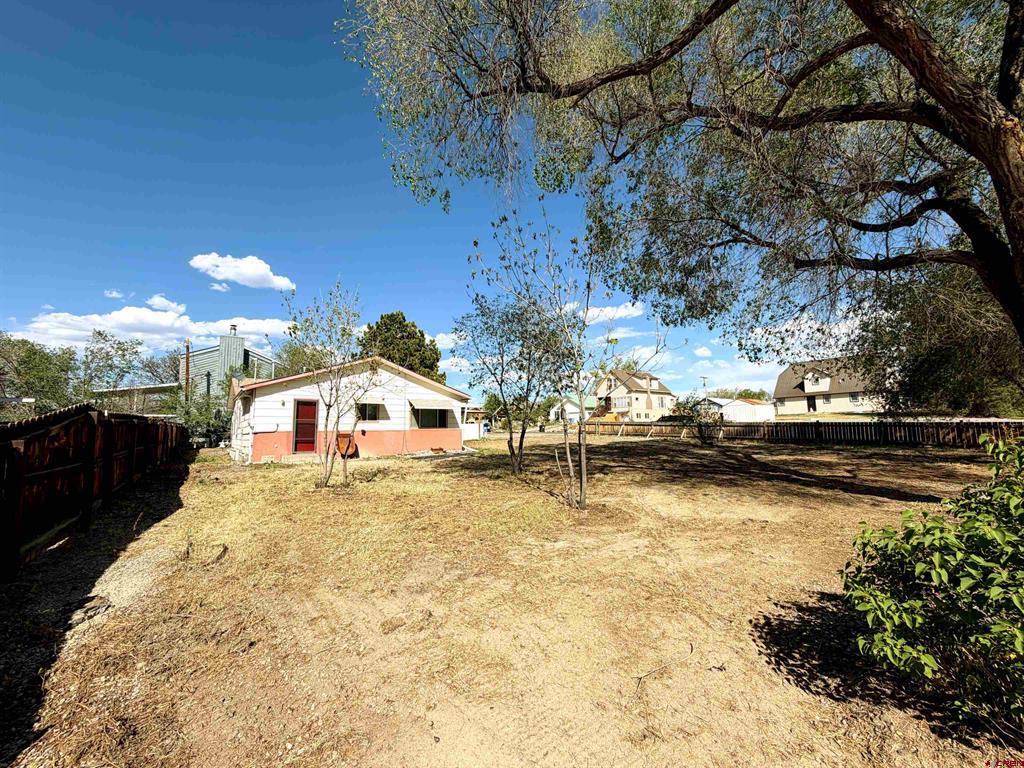 801 S 7th Street Property Photo 8