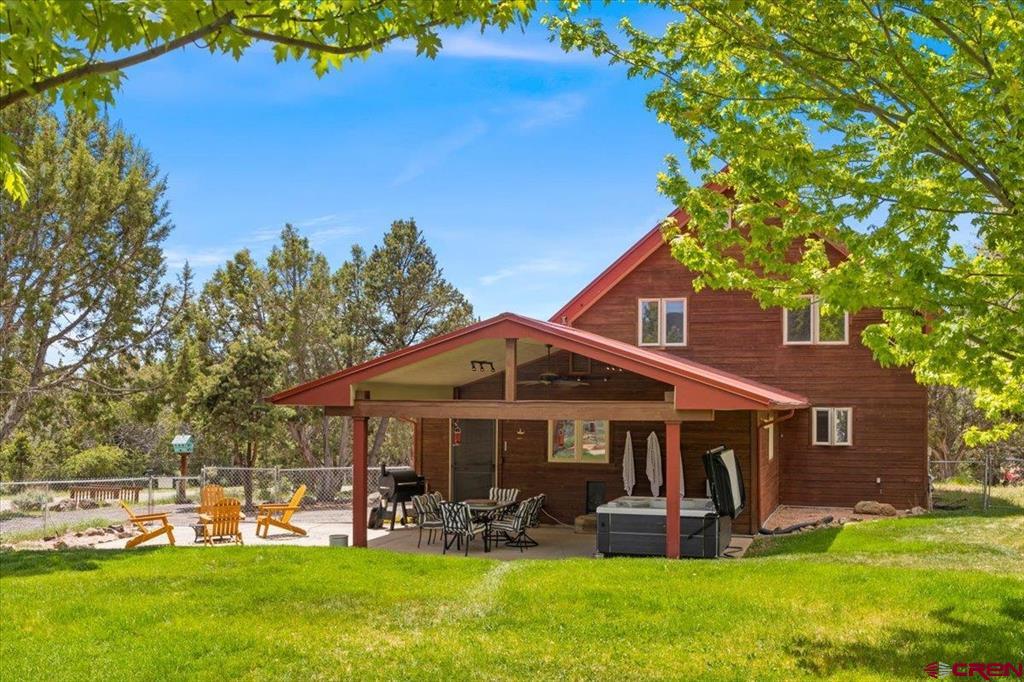 19016 Pinon Drive Property Photo 4