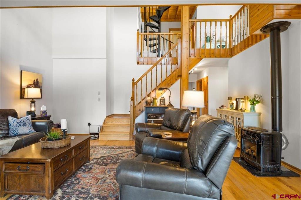 19016 Pinon Drive Property Photo 11