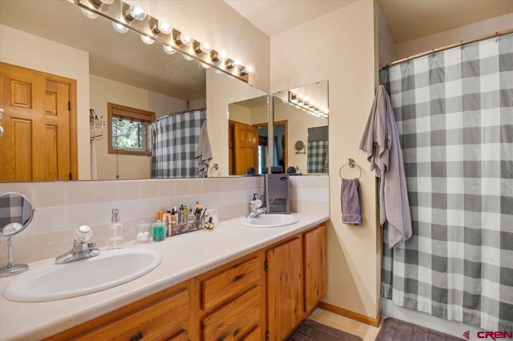 19016 Pinon Drive Property Photo 23
