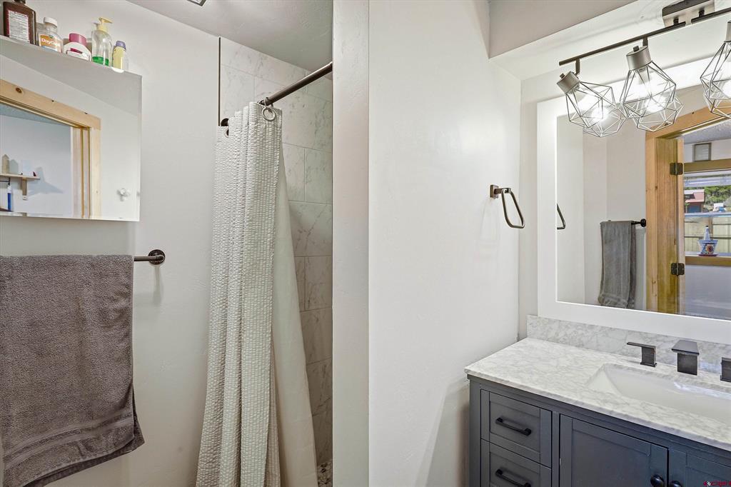 2073 Park Avenue Property Photo 28
