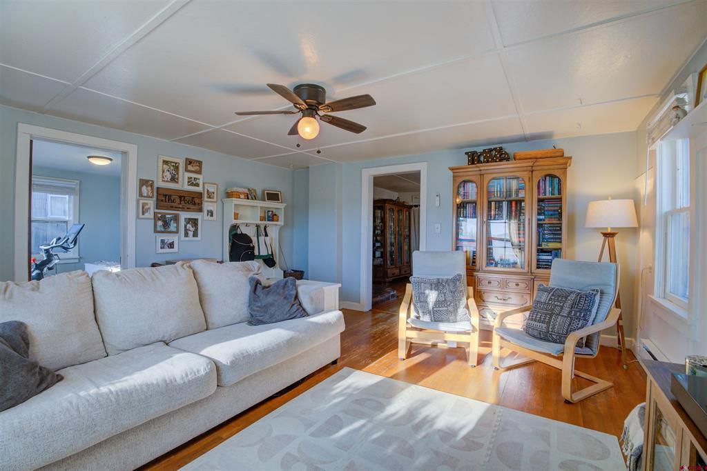 420 S Beech Street Property Photo 6