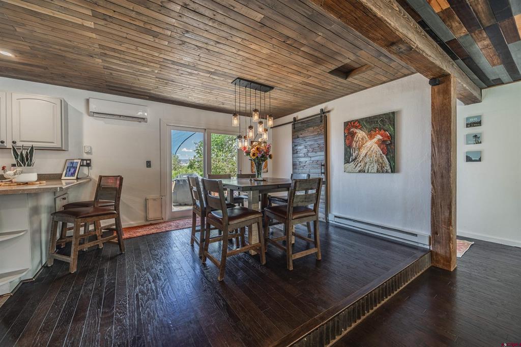 66111 Juniper Court Property Photo 7