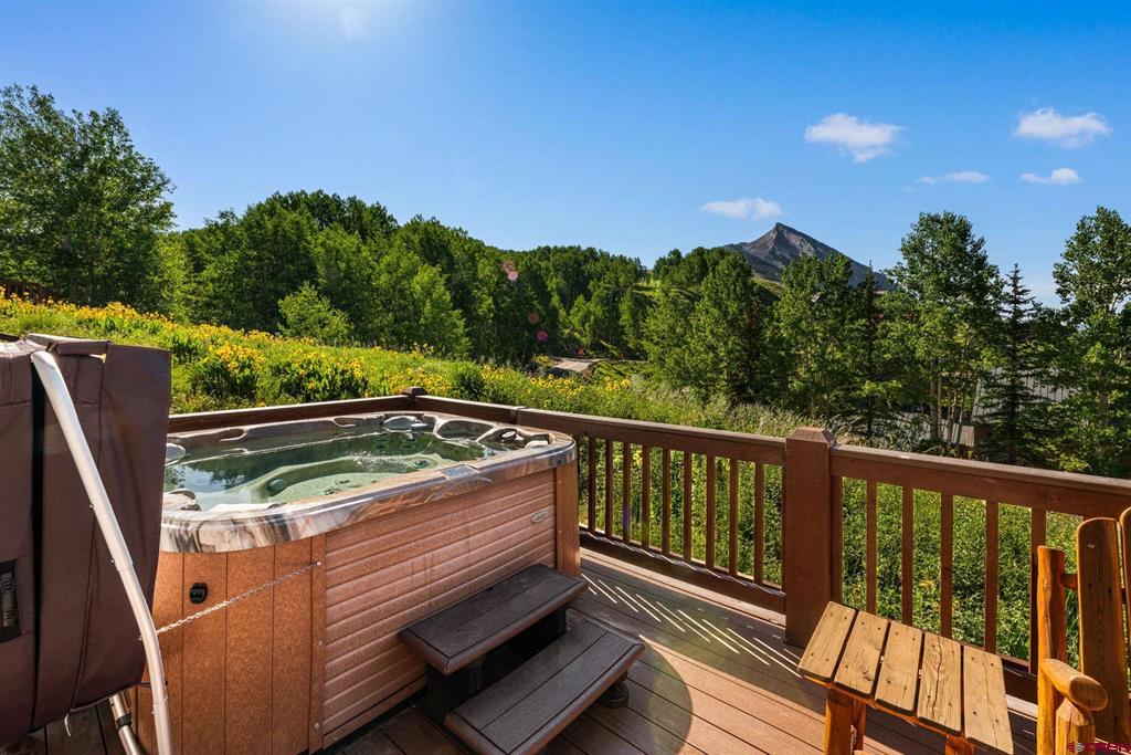 32 Cinnamon Mountain Road Property Photo 9