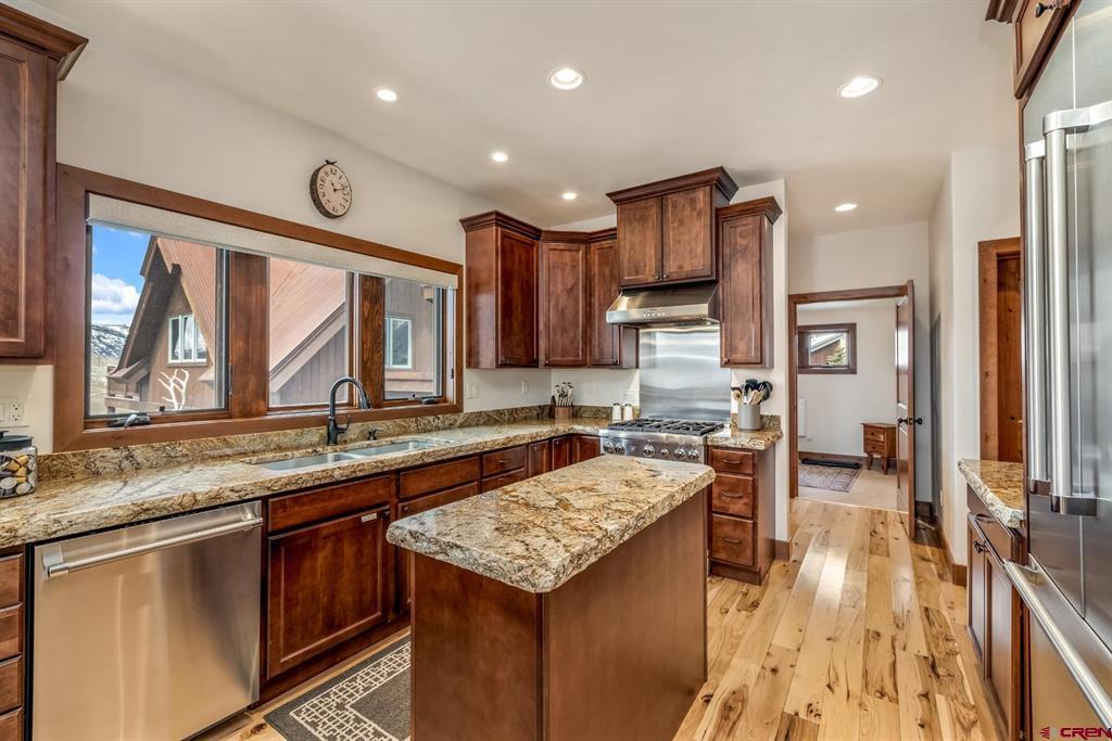 32 Cinnamon Mountain Road Property Photo 14