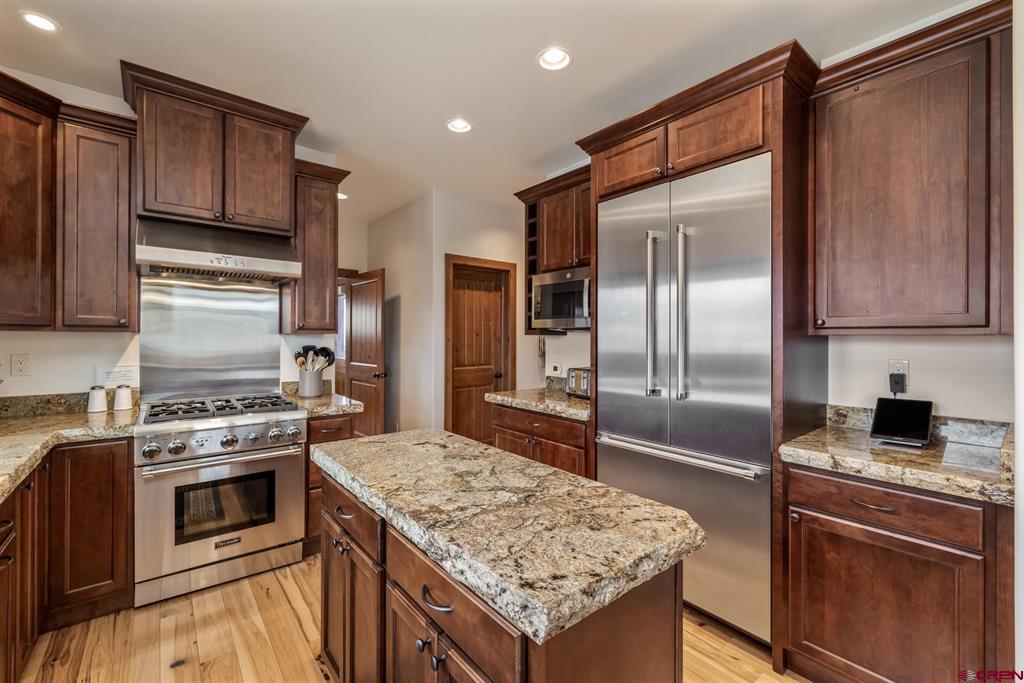 32 Cinnamon Mountain Road Property Photo 16