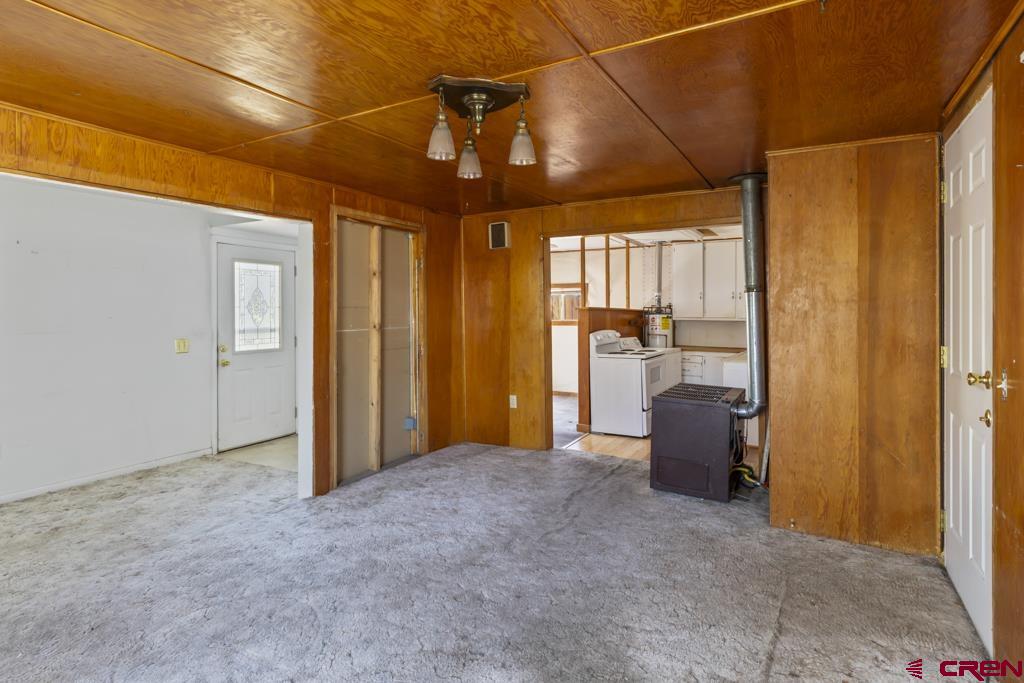 1011 S 5th Street Property Photo 8