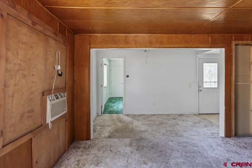 1011 S 5th Street Property Photo 10